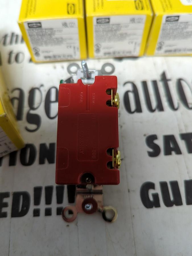 HUBBELL,HBL 1221,SINGLE POLE  TOGGLE SWITCH 20A BACK & SIDE WIRED LOT OF 4