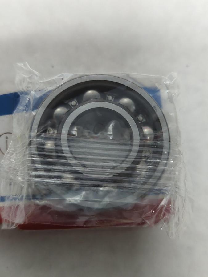 SKF,6203 RS JEM,DEEP GROOVE BALL BEARING SINGLE RUBBER SEALED NOS