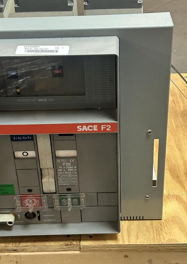 Used ABB,F2S,SACE F2 CIRCUIT BREAKER 2500A 690V 3P REFURBISHED