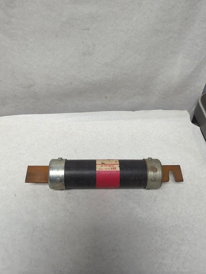 Used COOPER BUSSMANN,FRS-R-200,FUSETRON 200 AMP FUSE PRE-OWNED