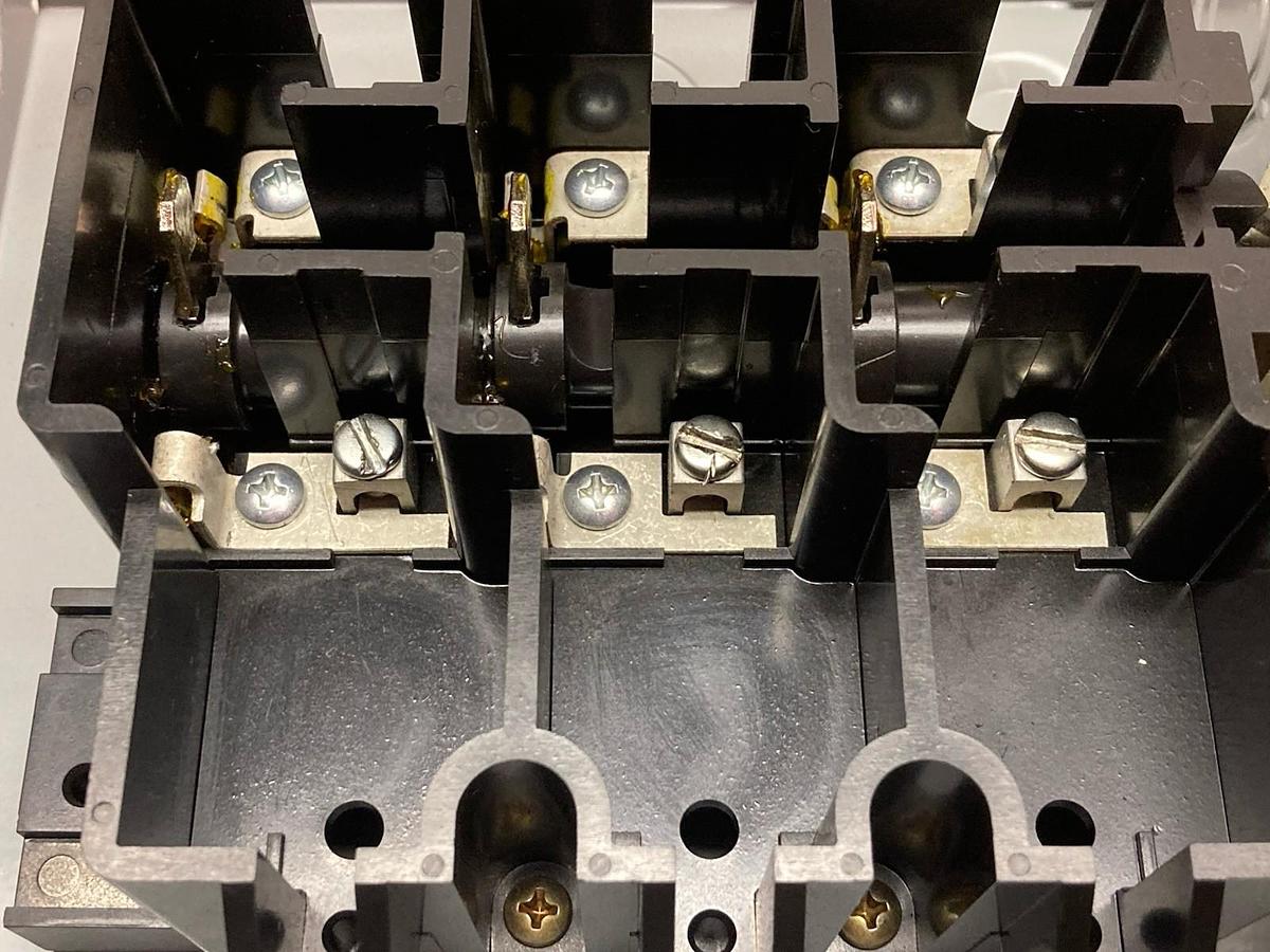 Siemens,GNF321,Type 1 Enclosure Box, 30A 240Vac