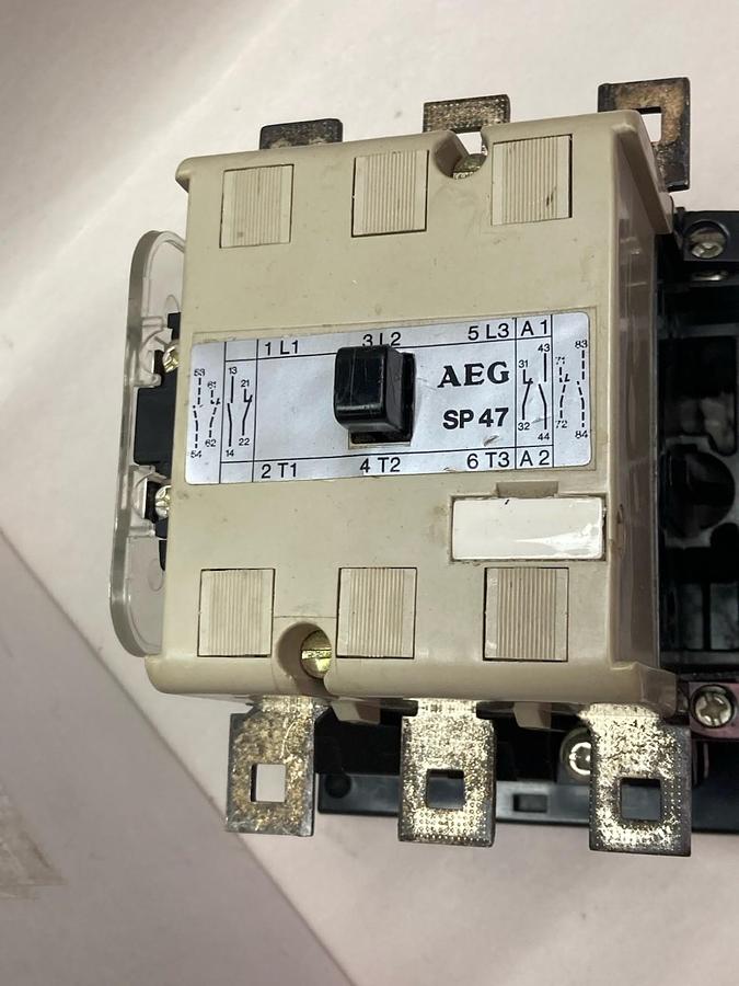 Used AEG,SP47 E-Nr910-337,Contactor 57 90A 600Vac