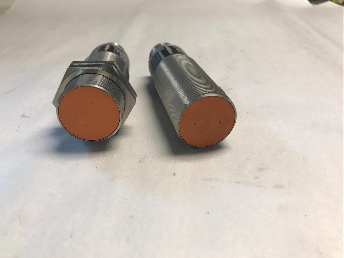 IFM Efector,II5713 IIA3010-BPKG/LS,Proximity Sensor Lot Of 2 NOS
