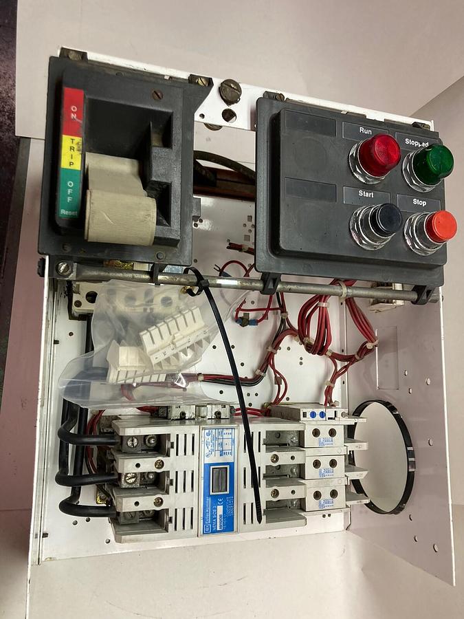 Used Westinghouse,2100 STR 50,Size 3 Fused MCC Starter Bucket