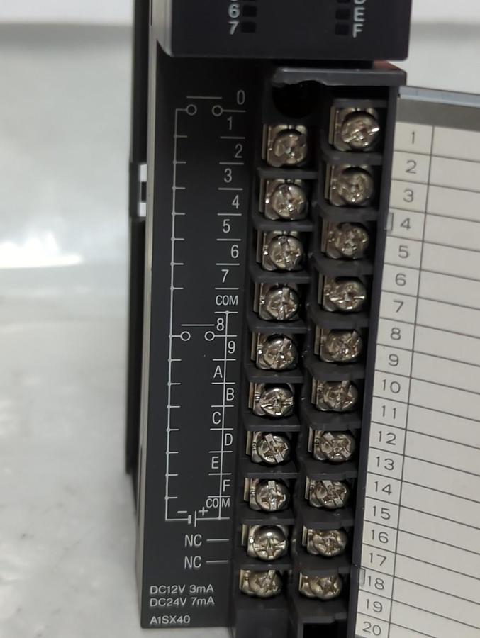 Used MITSUBISHI,A1SX40,INPUT MODULE UNIT PRE-OWNED