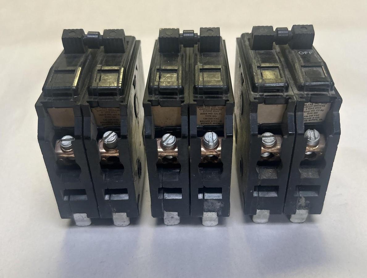 Used SQUARE D,QO230,CIRCUIT BREAKER 30A 120/240V 2P LOT OF 3