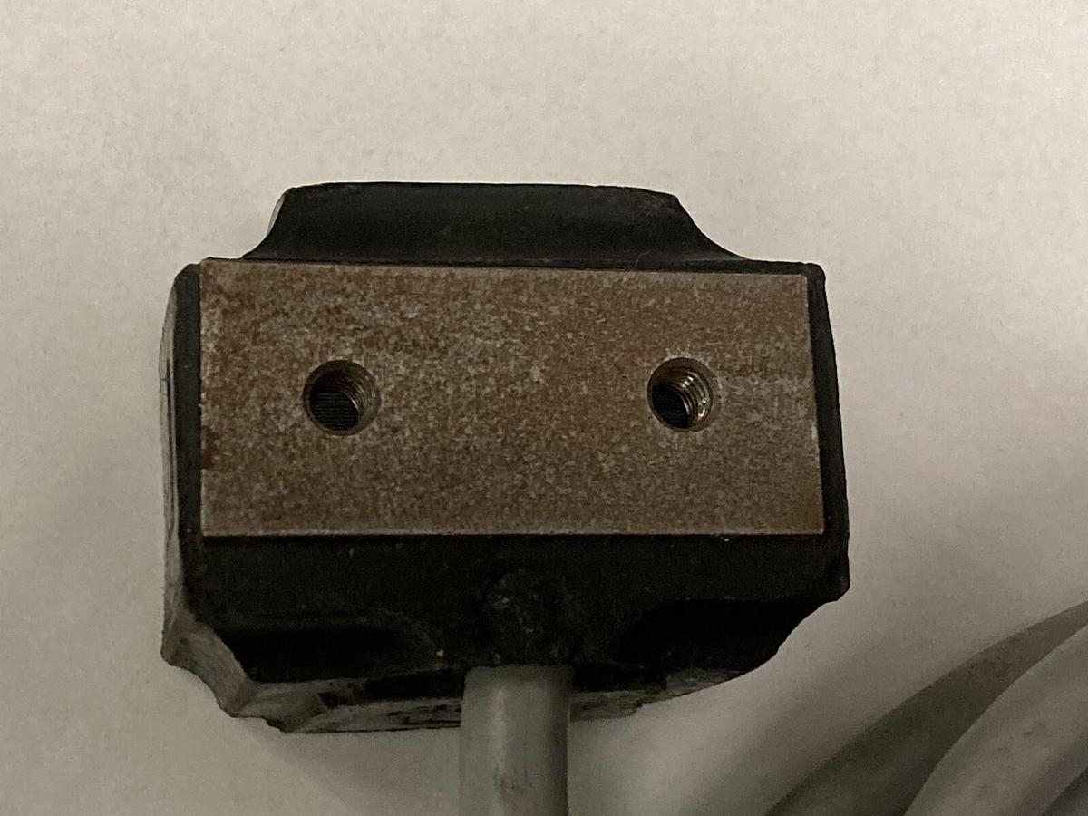 Used UNBRANDED,E-0381,Controlled Automation Vibratory Feeder Coil 120V