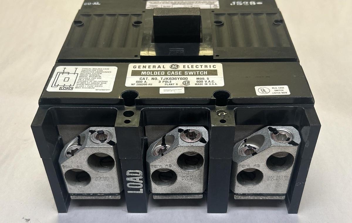 Used GENERAL ELECTRIC,TJK636Y600,CIRCUIT BREAKER 600A 600V 3P
