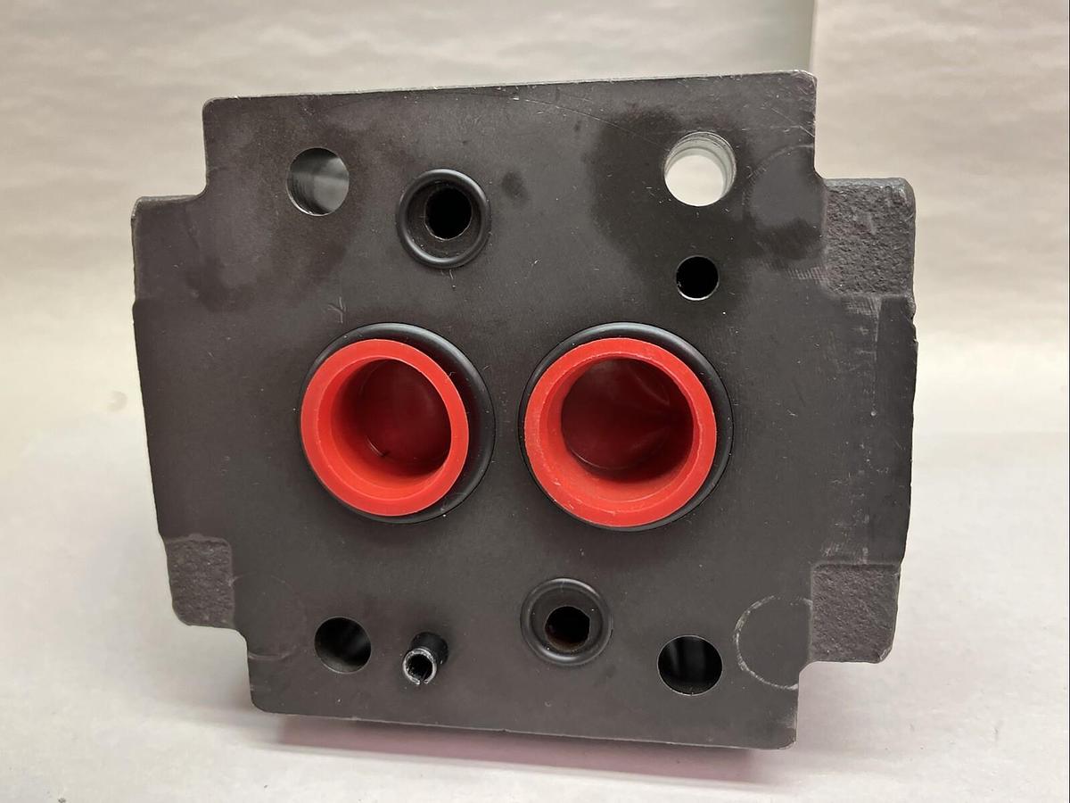 Used DENISON,R4J06-533-10-A5-M485625,HYDRAULIC UNLOADING VALVE