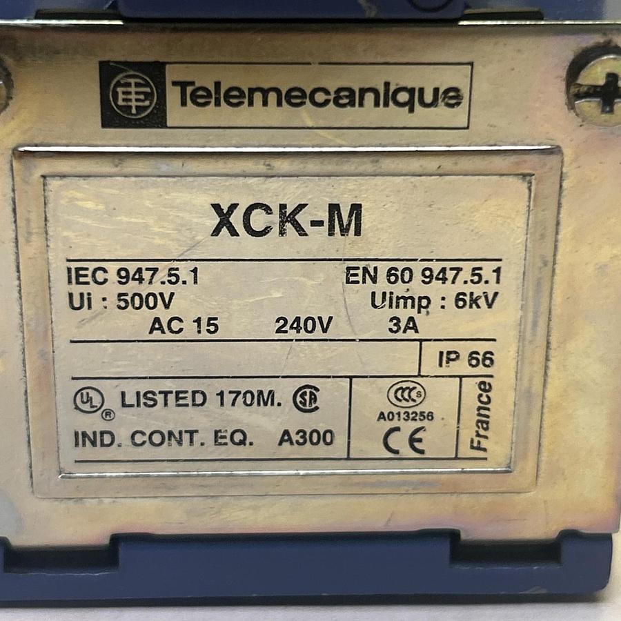 Used TELEMECANIQUE,XCK-M,LIMIT SWITCH