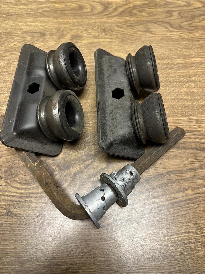 Used CM,632,Plain Manual Trolley 1/2 Ton