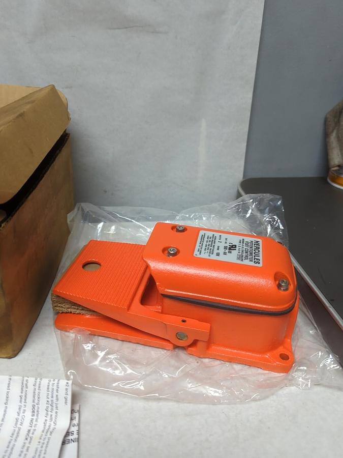 LINEMASTER,500-AN,HERCULES POTENTIOMETER 2W 10K OHM NEW