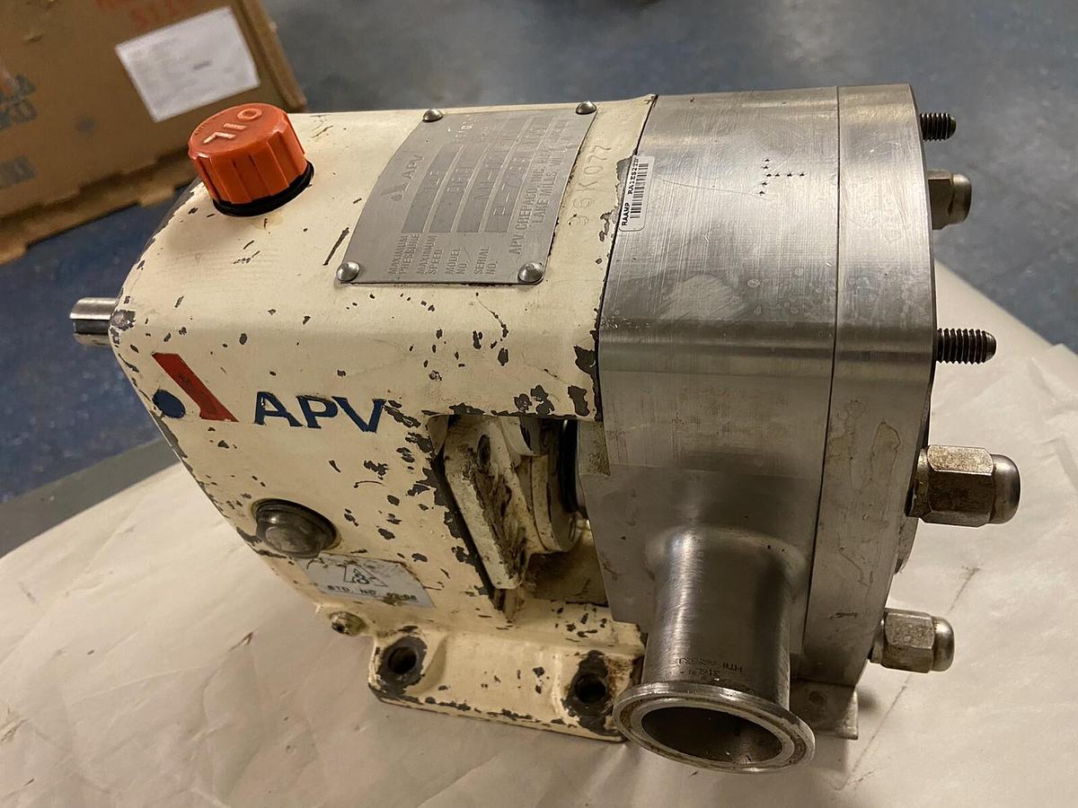 Used APV Crepaco,M1-021-10,Displacement Pump 145 P.S.I.G. 960RPM