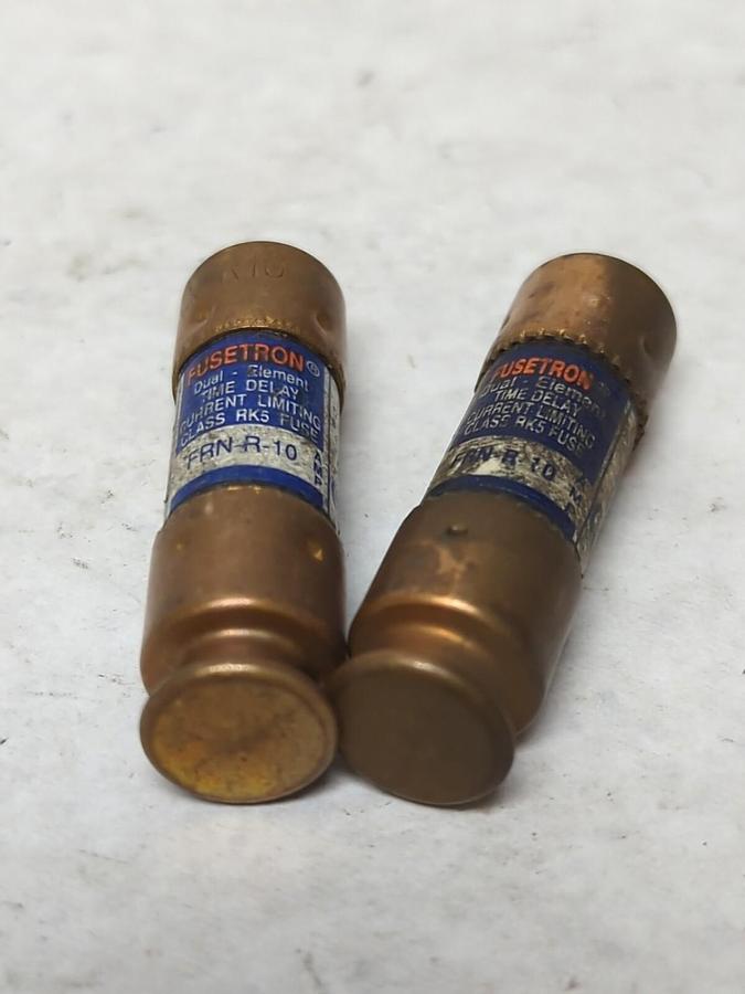 Used COOPER BUSSMANN,FRN-R-10,FUSETRON 10 AMP FUSE LOT OF 2 PRE-OWNED