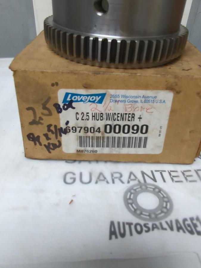 LOVEJOY,C 2.5,HUB WITH CENTER 2-1/2 INCH BORE 5/8 IN X 5/16 IN KW NOS