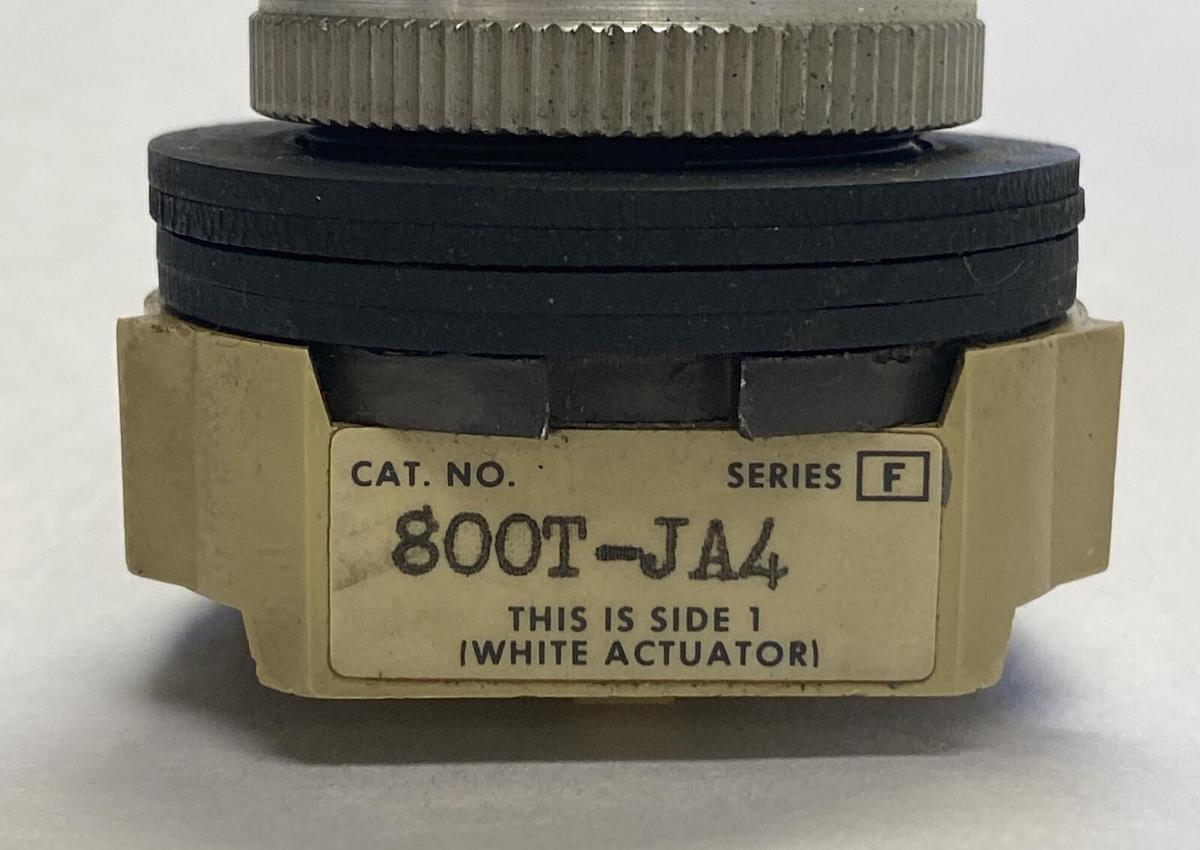 ALLEN BRADLEY,800T-JA4,SER F SELECTOR SWITCH NOS