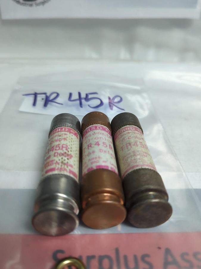 Used GOULD SHAWMUT,TR-45R,TRI-ONIC 45 AMP FUSE LOT OF 3 PRE-OWNED