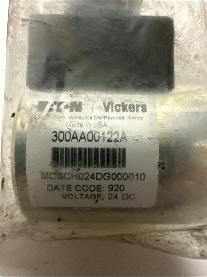 Used Vickers,300AA00122A,Solenoid Coil NEW
