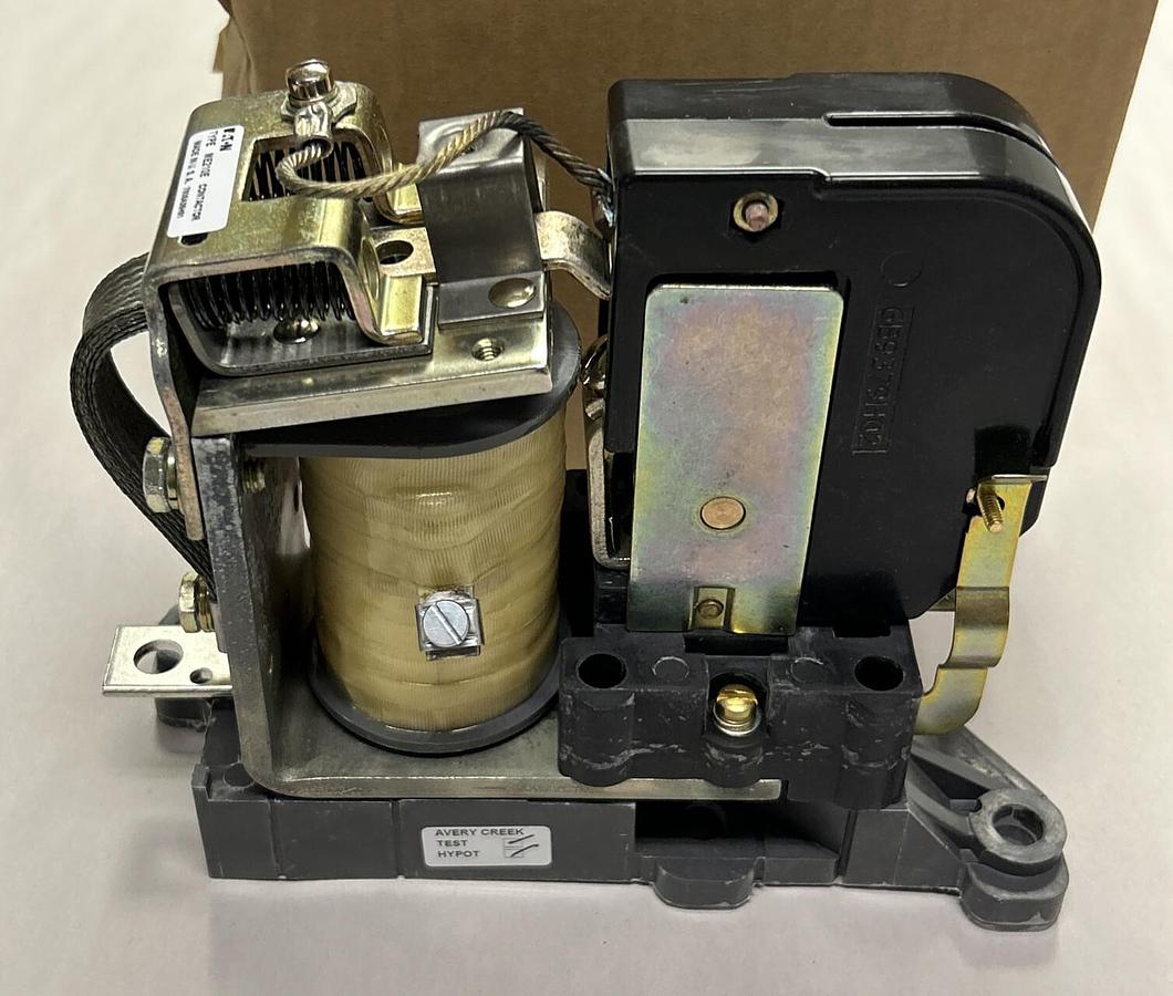 Used EATON,ME210E,ME DC CONTACTOR 50A 1NO 250VDC COIL NEW