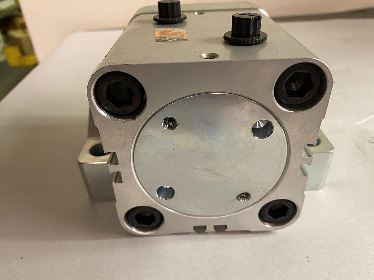 PARKER,63-CACHE3U-9A-30.00,PNEUMATIC CYLINDER