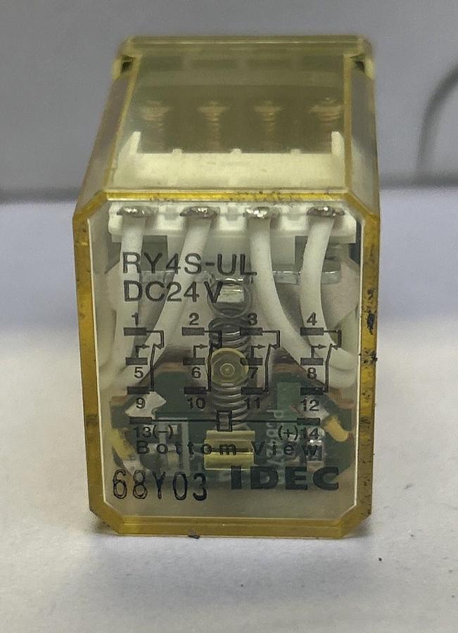 IDEC,RY4S-UL,RELAY LOT OF 9 NOS