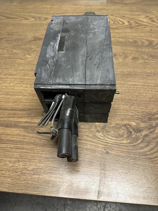 Used Mitsubishi,NF225-RB,No Fuse 200Amp Circuit Breaker