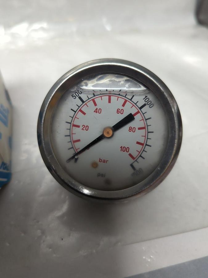 PDI,CF1P,GAUGE 2-1/2 IN FACE 1/4 IN BACK NPT 100-1500PSI NOS