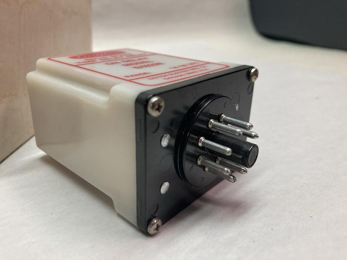 Dayton,5X829E,Time Delay Relay 1.8-180 Seconds
