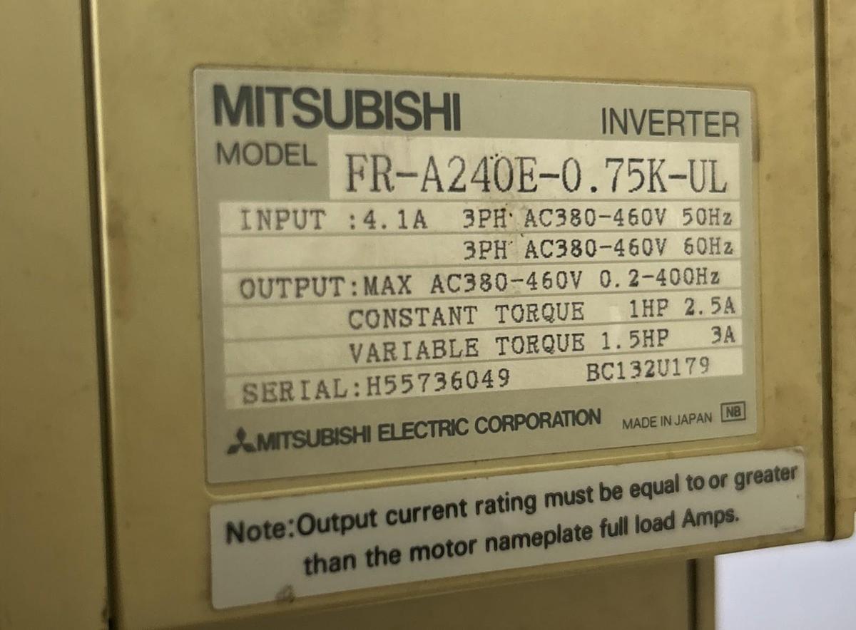 Used MITSUBISHI,FR-A240E-0.75K-UL,INVERTER DRIVE 1HP W/ FR-PU02E-1 PARAMETER UNIT
