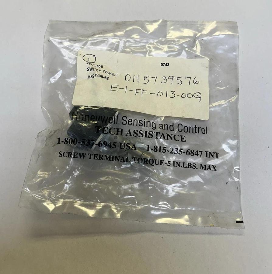Used HONEYWELL,2TL1-70E,TOGGLE SWITCH NEW