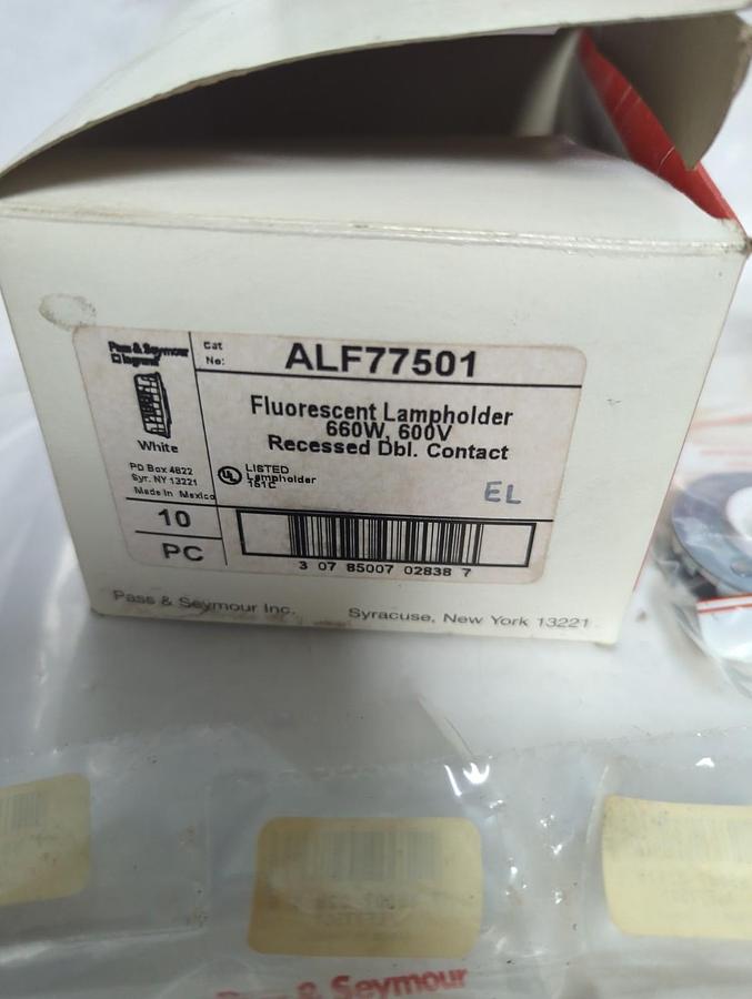 PASS & SEYMOUR,ALF77501,FLURESCENT LAMPHOLDER 660W 600V PACK OF 10 NOS