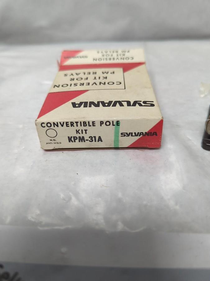 SYLVANIA,KPM-31A,CONVERTIBLE POLE KIT NOS