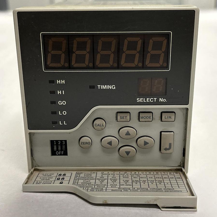 Used KEYENCE,RD-50RW,ANALOG SENSOR CONTROLLER