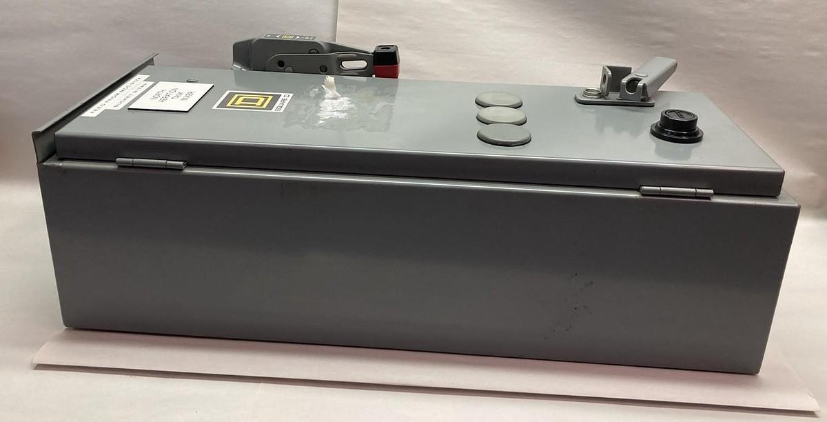 Square D,8538SBA43V81FF4T,Circuit Breaker 30A Type 12/3R 60Hz