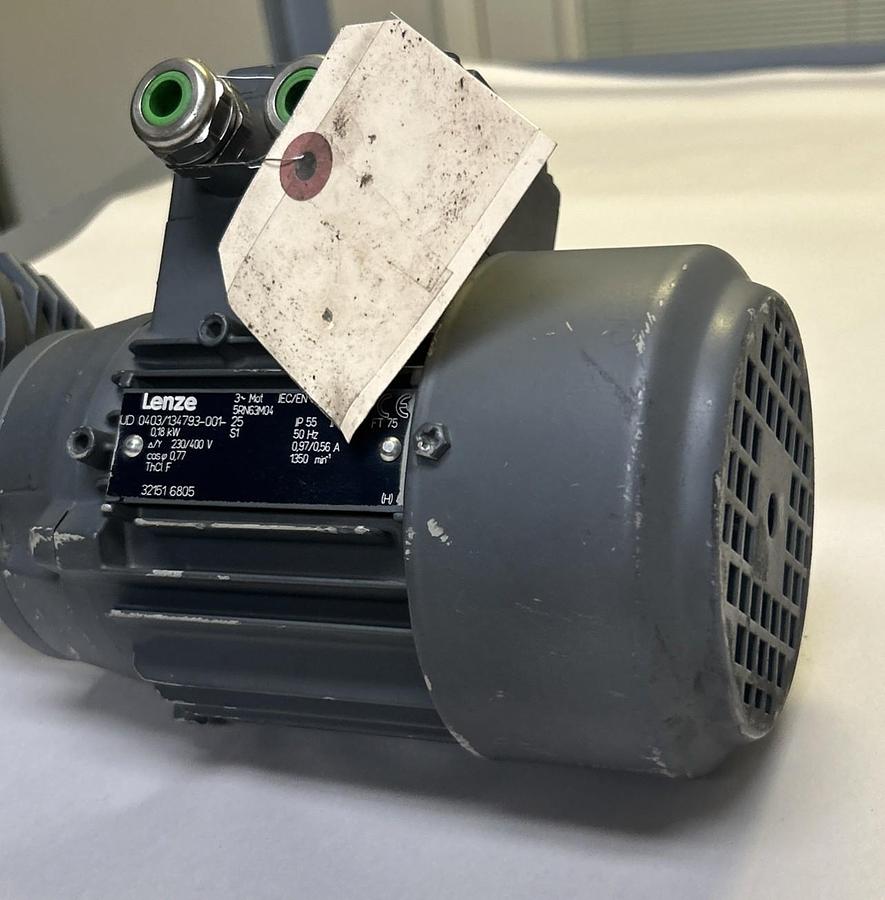 Used LENZE,5RN63M04,MOTOR 230/400V 3PHASE FT 75