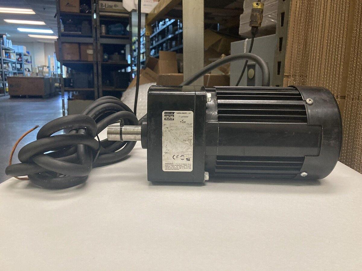 Used Bodine Electric,0681,1/4 Hp Gear Motor 85 RPM, 20:1 Ratio 42R5BFCI-E3 with Cord