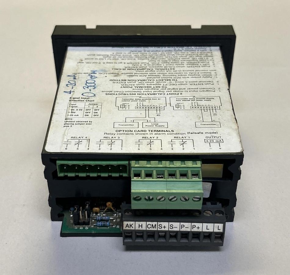 Used PRECISION DIGITAL,PD690-3-N,UNIVERSAL PROCESS METER