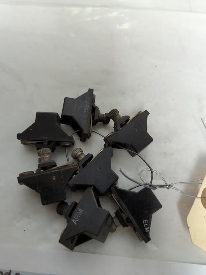 Used ALLEN BRADLEY,W40,THERMAL OVERLOAD HEATER ELEMENT LOT OF 7 PRE-OWNED