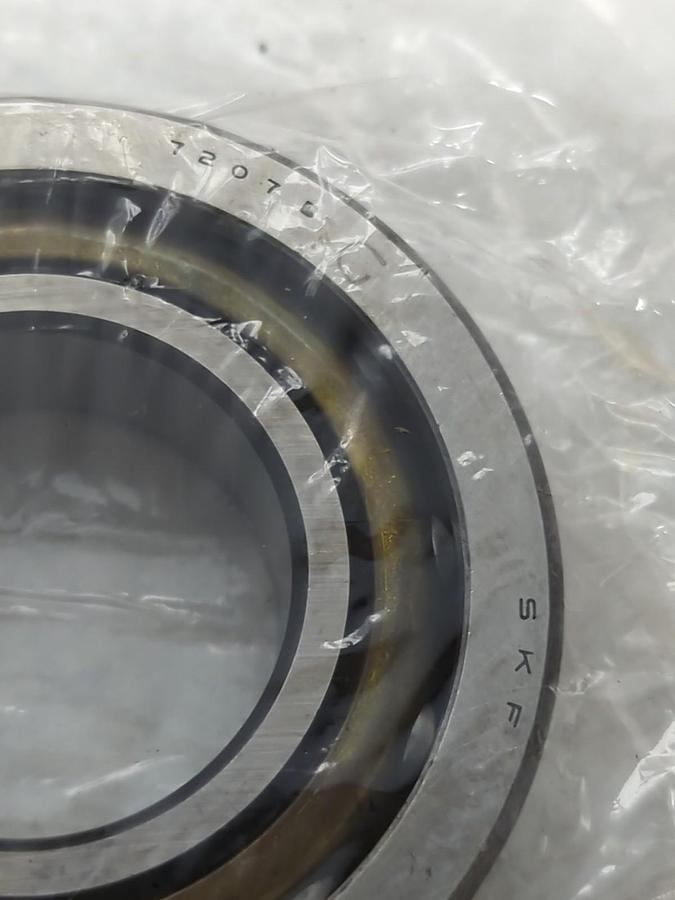Used SKF,7207 B,ANGULAR CONTACT BALL BEARING PRE-OWNED