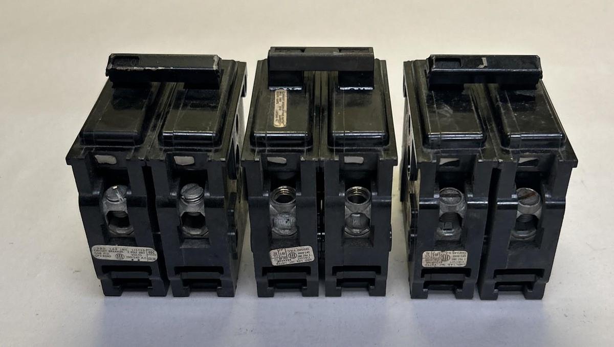Used ITE,QP2-B040,CIRCUIT BREAKER 40A 120/240V 2P LOT OF 3