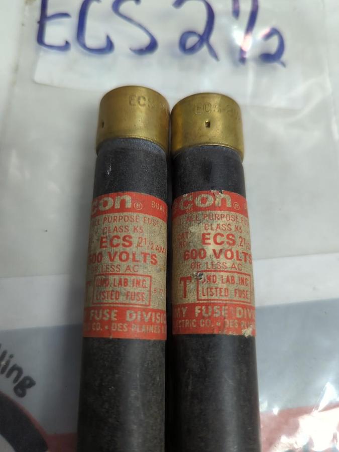 Used ECON,ECS-2-1/2,CLASS K5 2-1/2 AMP FUSE LOT OF 2 PRE-OWNED