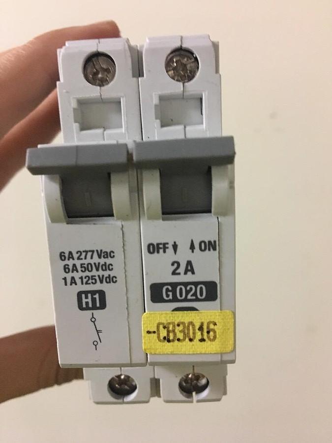 Allen Bradley,1492-ACB,Series B H1 G020 2A Circuit Breaker Lot Of 3