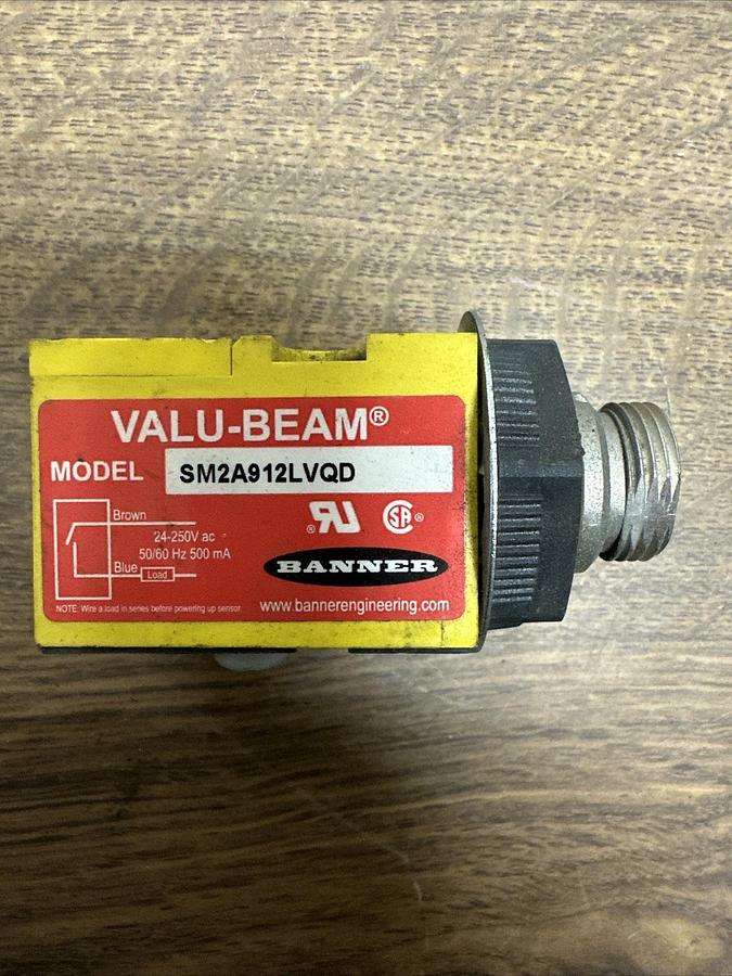 Used Banner,SM2A912LVQD,Photo Electric Sensor Valu-Beam