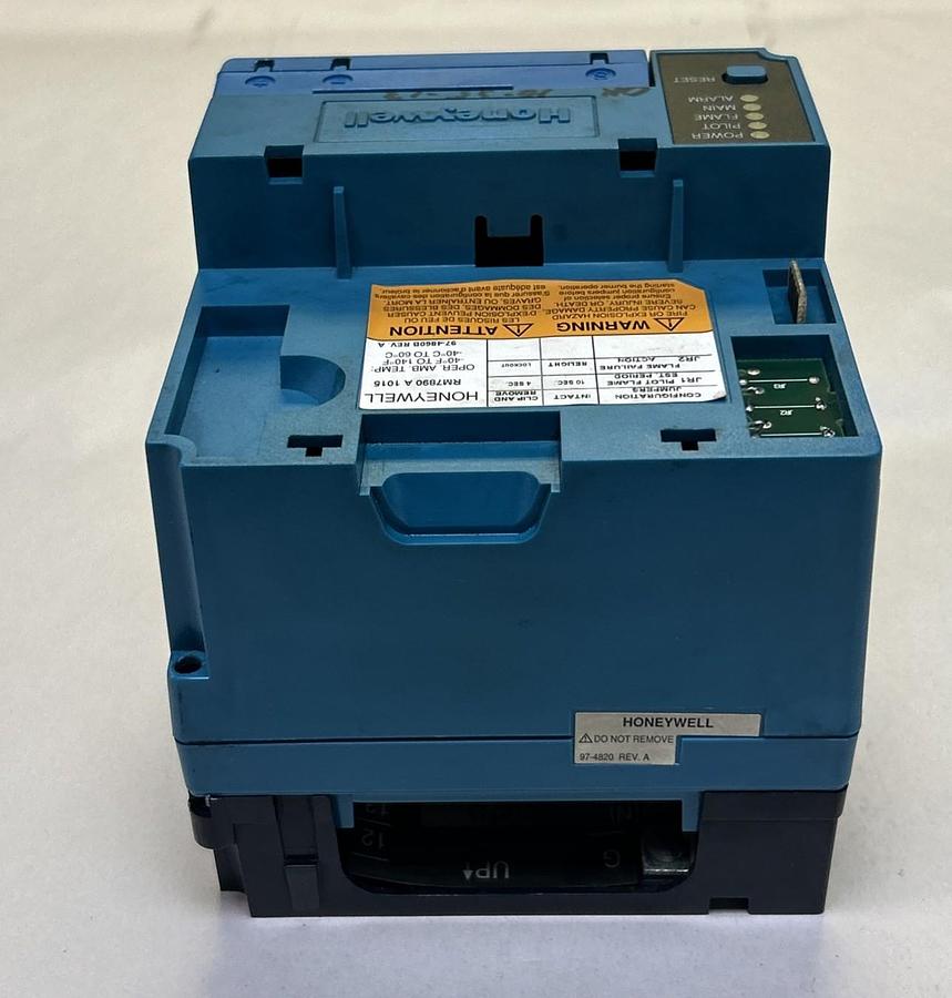 Used HONEYWELL,RM7890A1015,ULTRAVIOLET FLAME AMPLIFIER