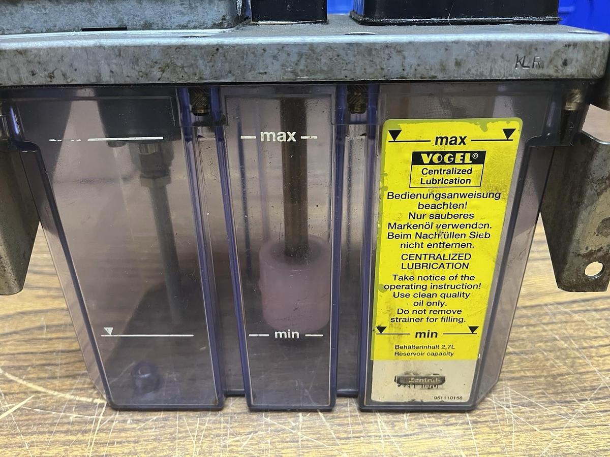 Used VOGEL,MFE-5,CENTRALIZED LUBRICATION SYSTEM