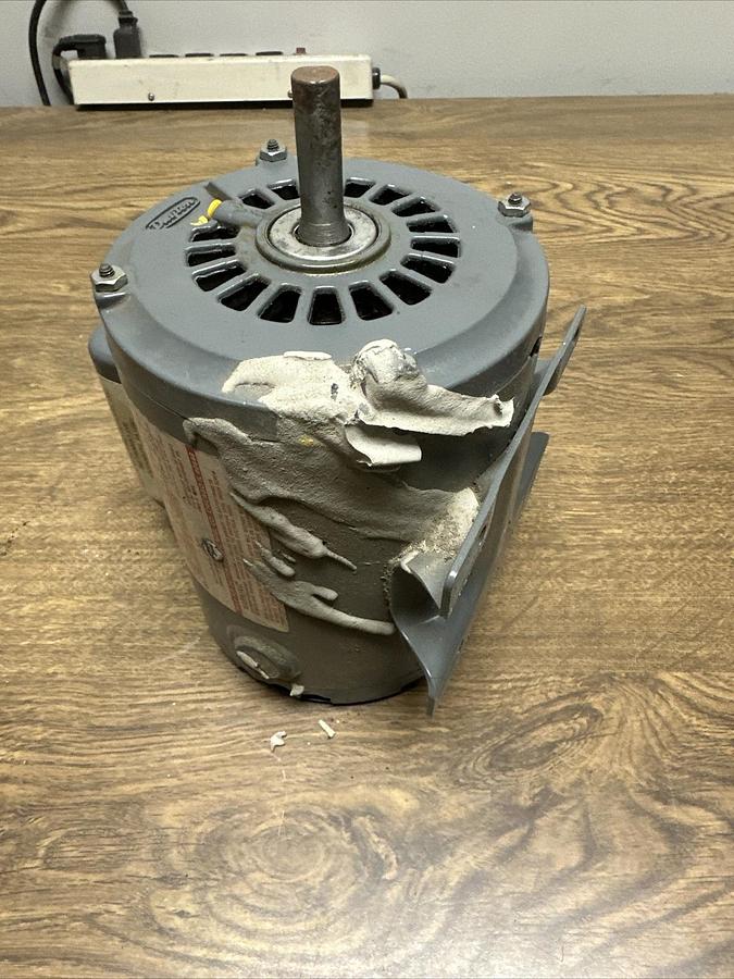 Used Dayton,4K131,1/2 HP 3450 RPM 48 Frame Motor