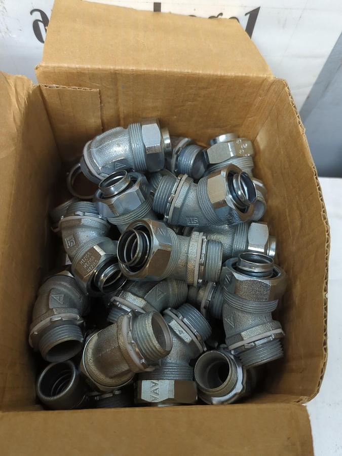 APPLETON,ST4575,3/4 INCH 45 DEG LIQUID TIGHT CONNECTORS BOX OF 25 NEW