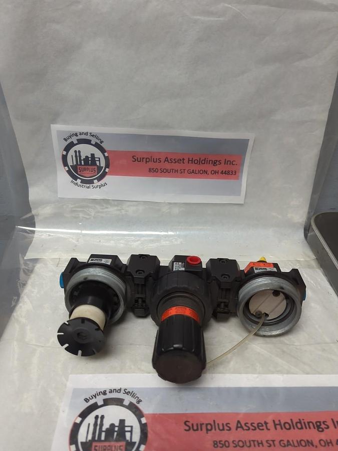 Used PARKER,07R313AC,REGULATOR ASSEMBLY 07F32AC-17L32BE PRE-OWNED