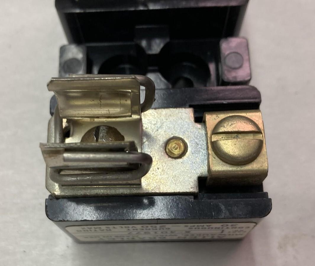 Used Allen Bradley,X-401977,Fuse Holder Block