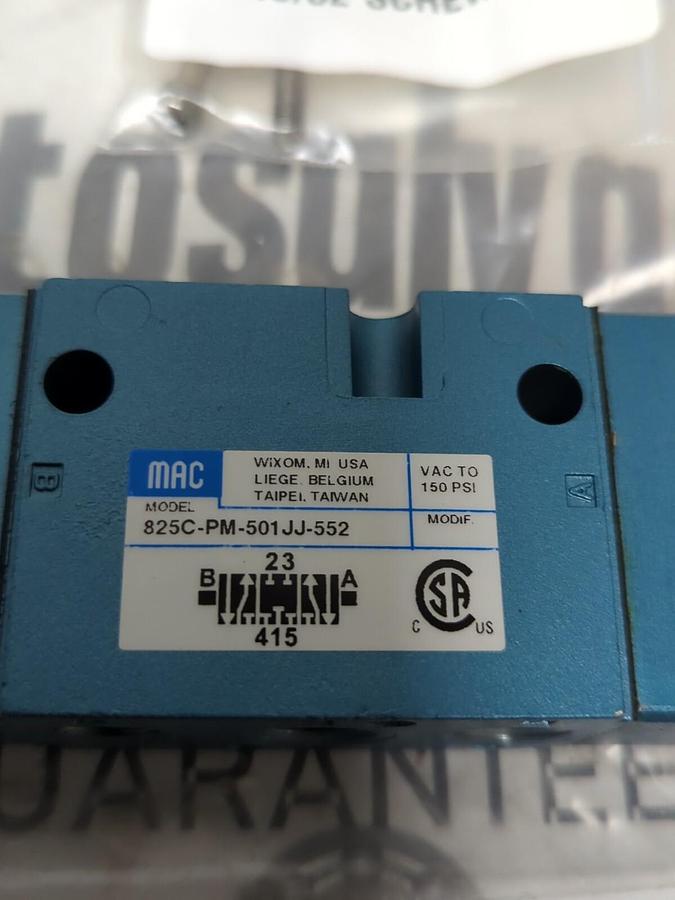 MAC,825C-PM-501JJ-552,PNEUMATIC DBL SOLENOID VALVE 24VDC 6 WATT NOS